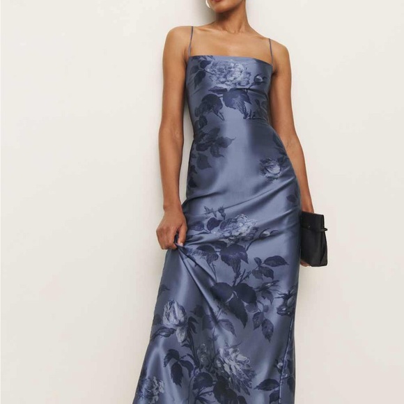 Reformation Frankie Silk in Trieste Border - Picture 2 of 8